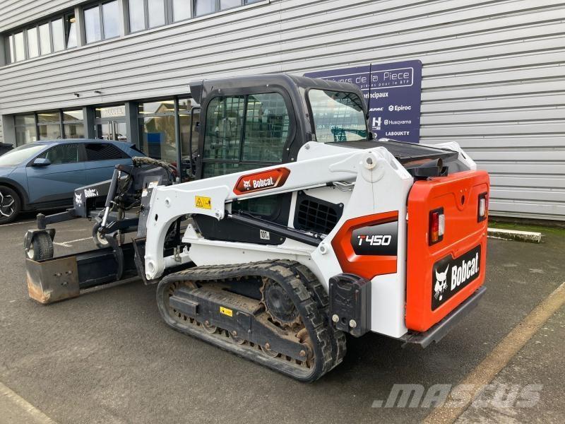 Bobcat T450 Mini loaders