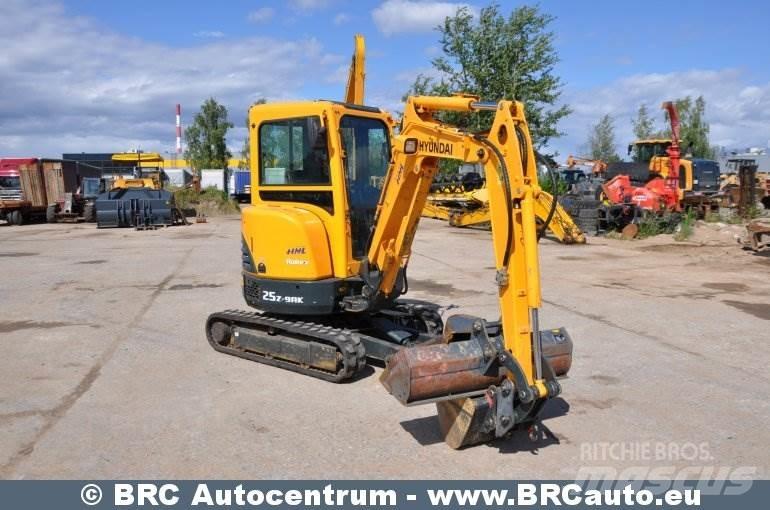 Hyundai R25Z-9AK Mini excavators < 7t