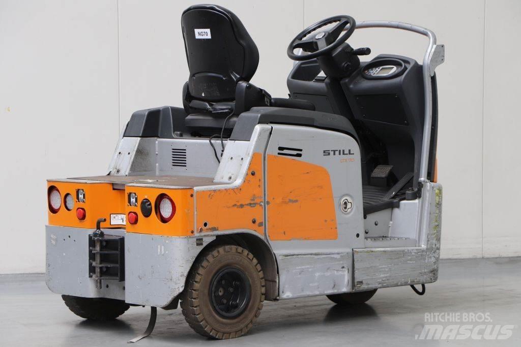 Still LTX70 Towing truck