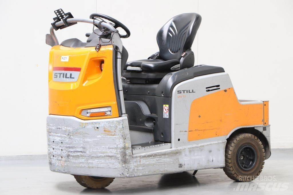 Still LTX70 Towing truck