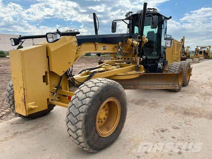 CAT 140 M 3 Graders