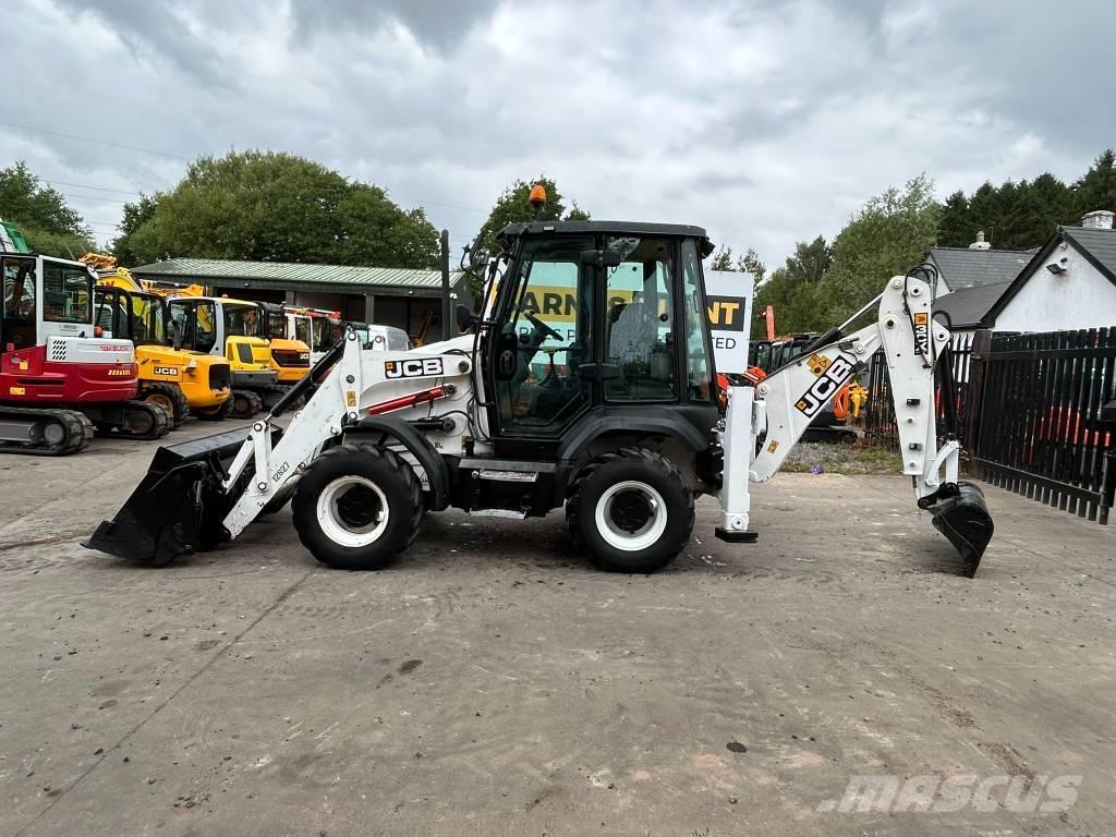 JCB 3 CX TLB's