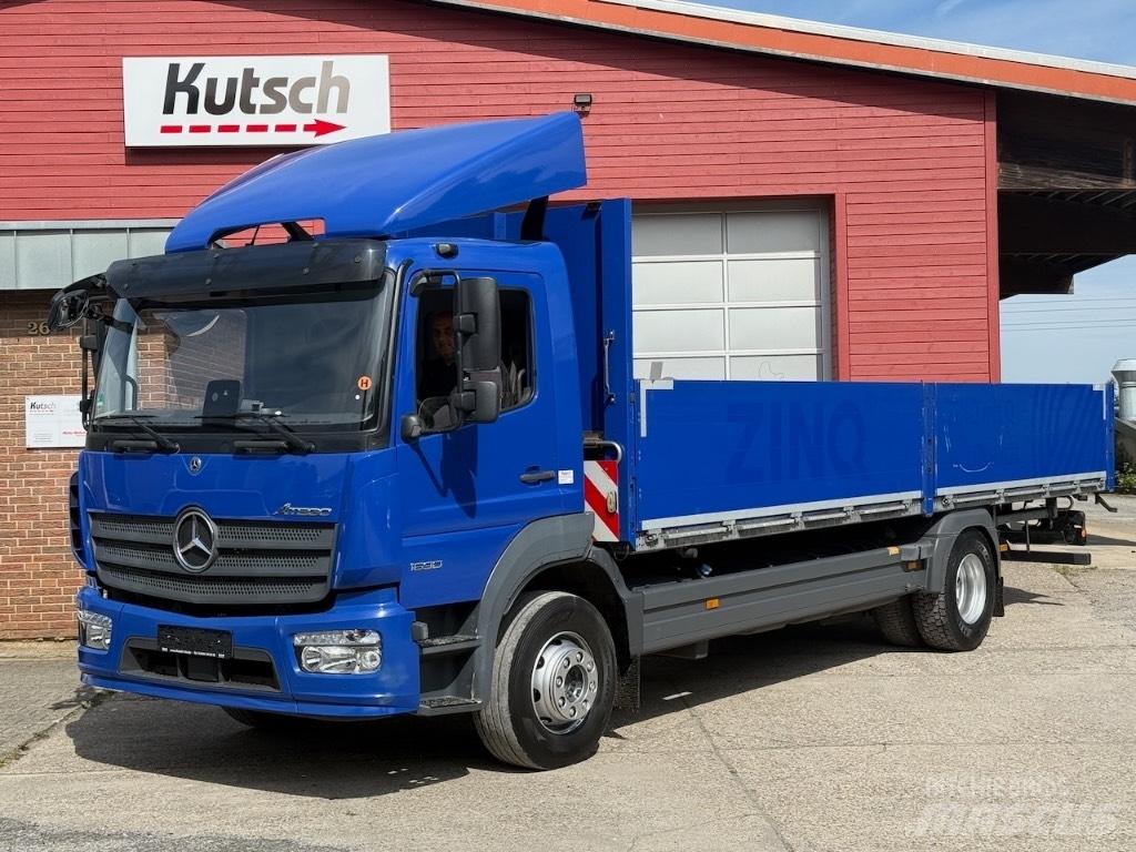 Mercedes-Benz 1630L Flatbed/Dropside trucks