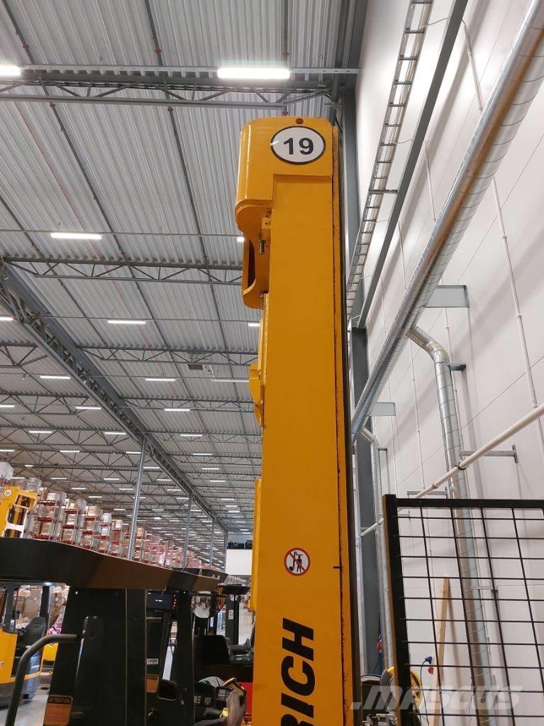 Jungheinrich ETV 214 Reach truck