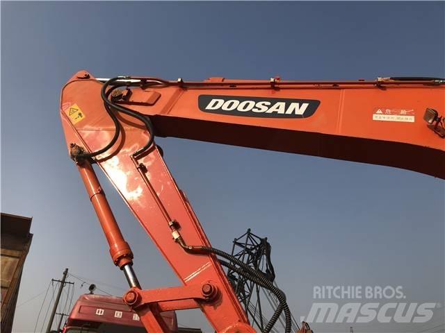 Doosan DH 220LC-7 Crawler excavators