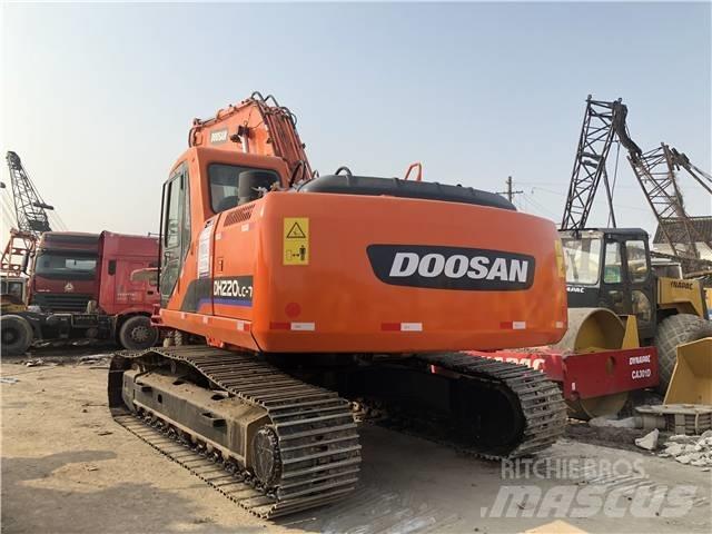 Doosan DH 220LC-7 Crawler excavators
