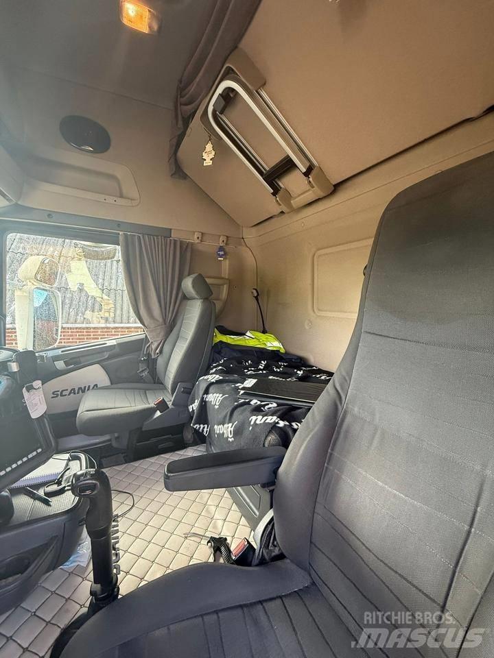 Scania R 620 Truck Tractor Units