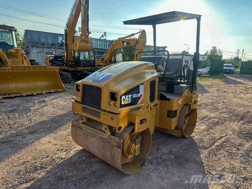 CAT CB 24 B Twin drum rollers