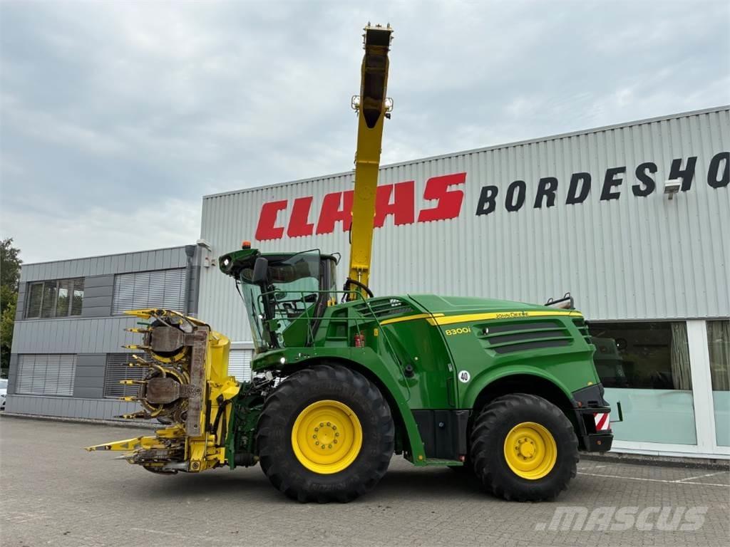 John Deere 8300i Forage harvesters