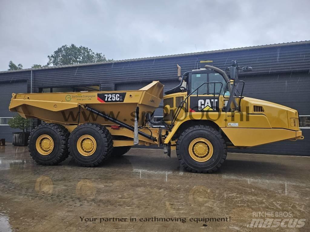 CAT 725C2 Articulated Haulers