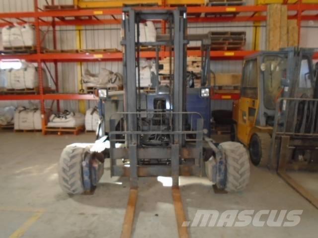 Moffett M45 Rough terrain truck