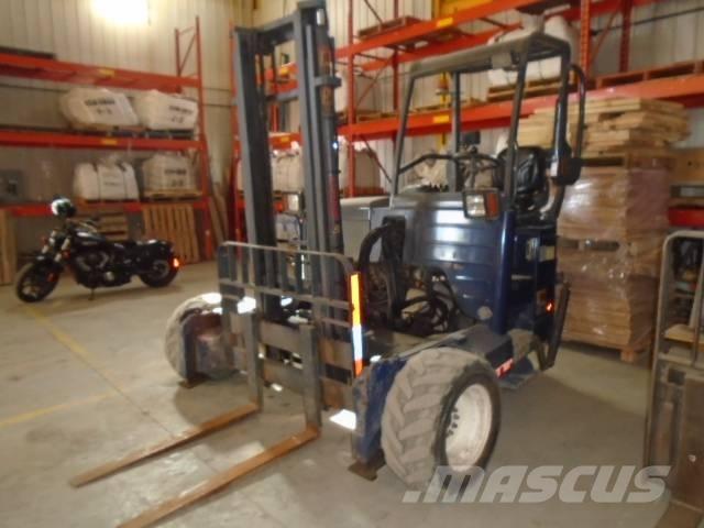 Moffett M45 Rough terrain truck