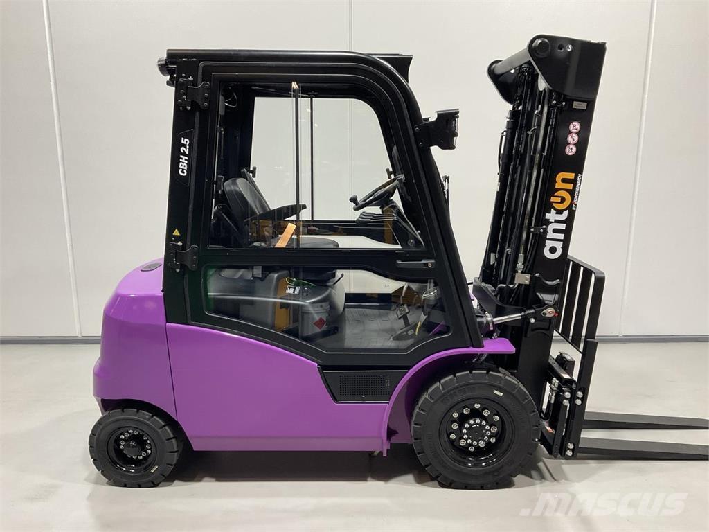  AntOn CBH 2.5 Electric forklift trucks