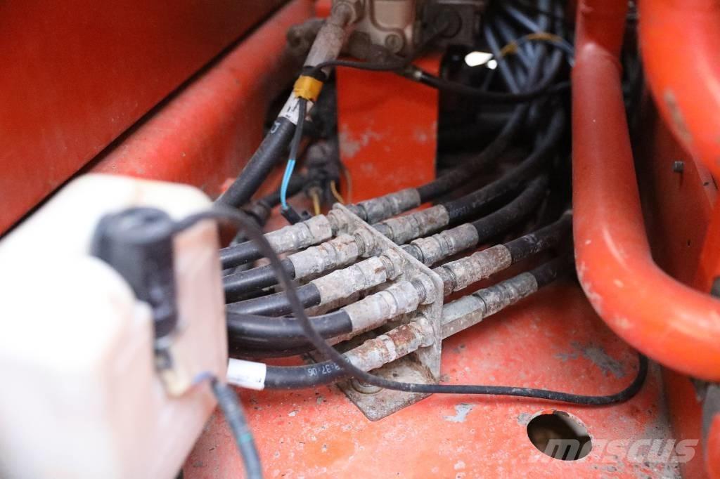 Doosan DX 150LC-9 Mini excavators < 7t