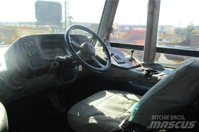 Bell B40D Articulated Haulers