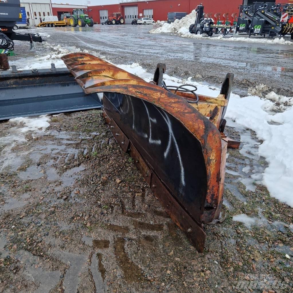  Snöblad 3m Ploughs