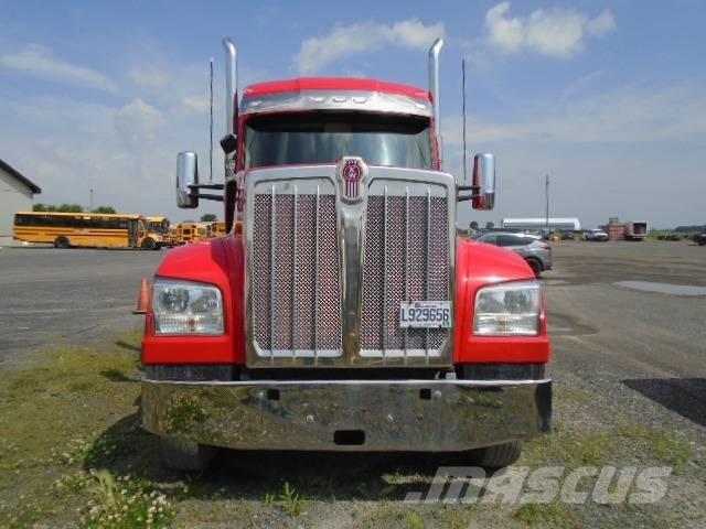 Kenworth W 990 Truck Tractor Units