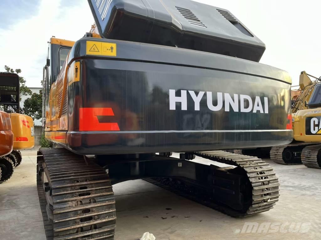 Hyundai 305 LC-9T Crawler excavators