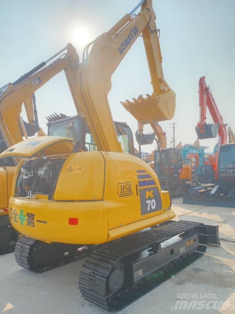 Komatsu PC 70 Mini excavators < 7t