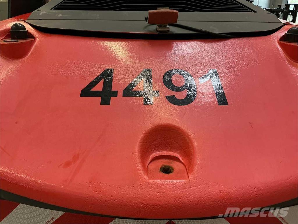 Linde H120D/1200 Diesel trucks