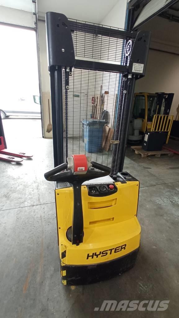 Hyster S 1.2 Hand pallet stackers