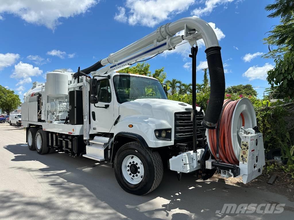 Freightliner 114 SD Sewage disposal Trucks