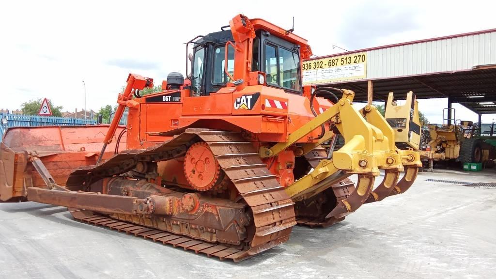 CAT D6T LGP Crawler dozers