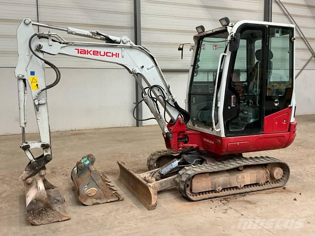 Takeuchi TB 230 Mini excavators < 7t