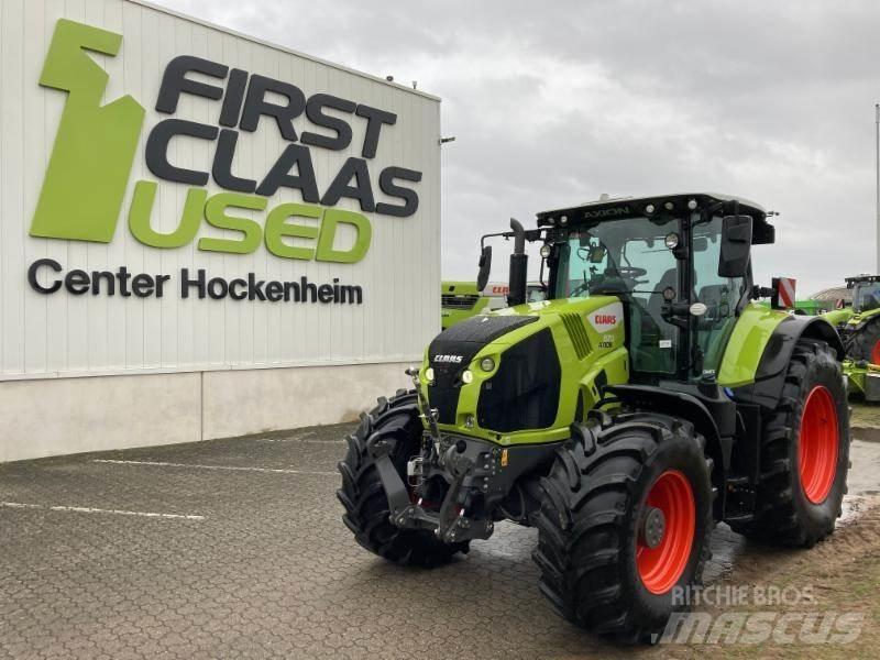 CLAAS AXION 870 Tractors