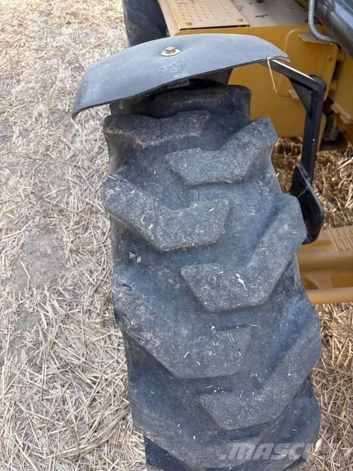 CAT 430 E TLB's