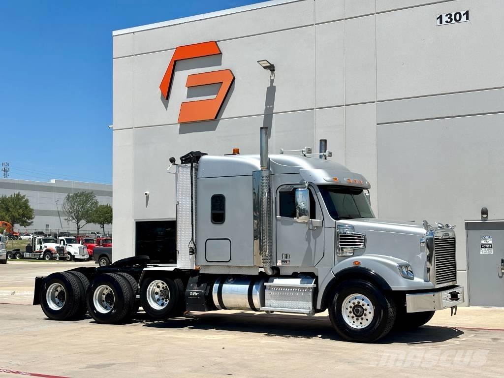 Freightliner SD 122 Truck Tractor Units