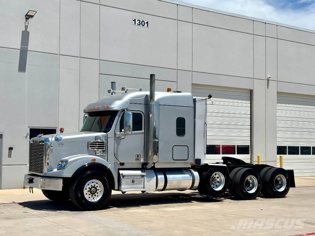 Freightliner SD 122 Truck Tractor Units