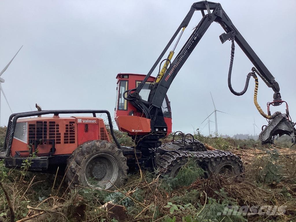 Komatsu 911.4 Harvesters