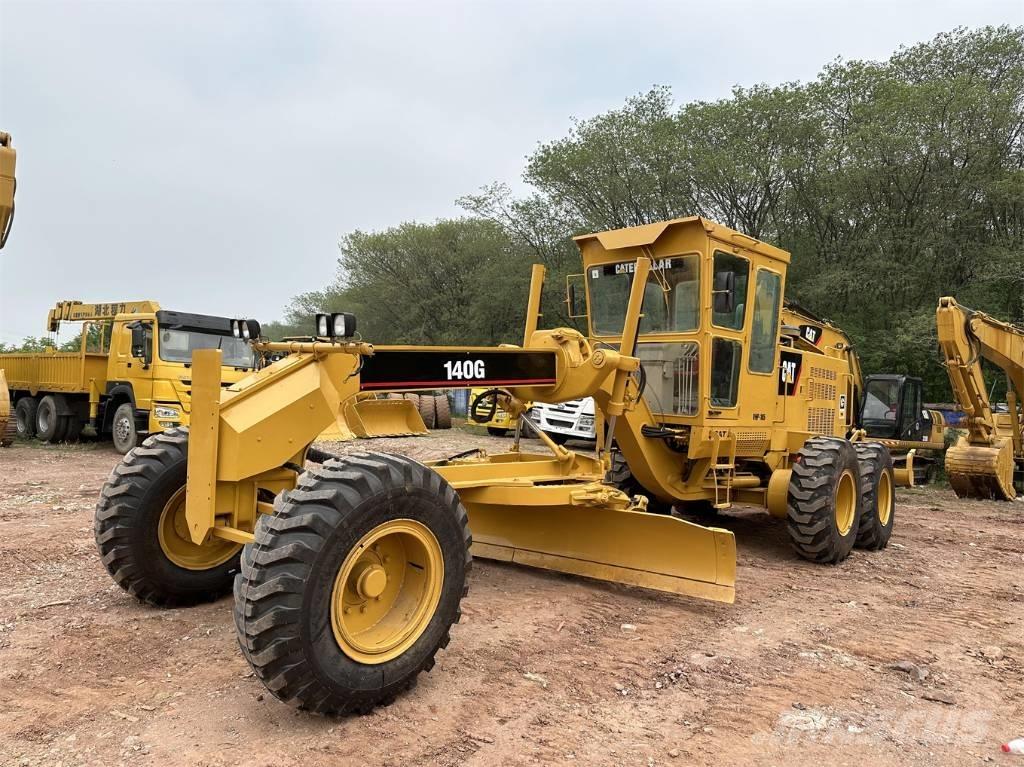 CAT 140 G Graders