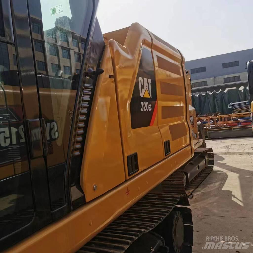 CAT CAT320GC Midi excavators  7t - 12t