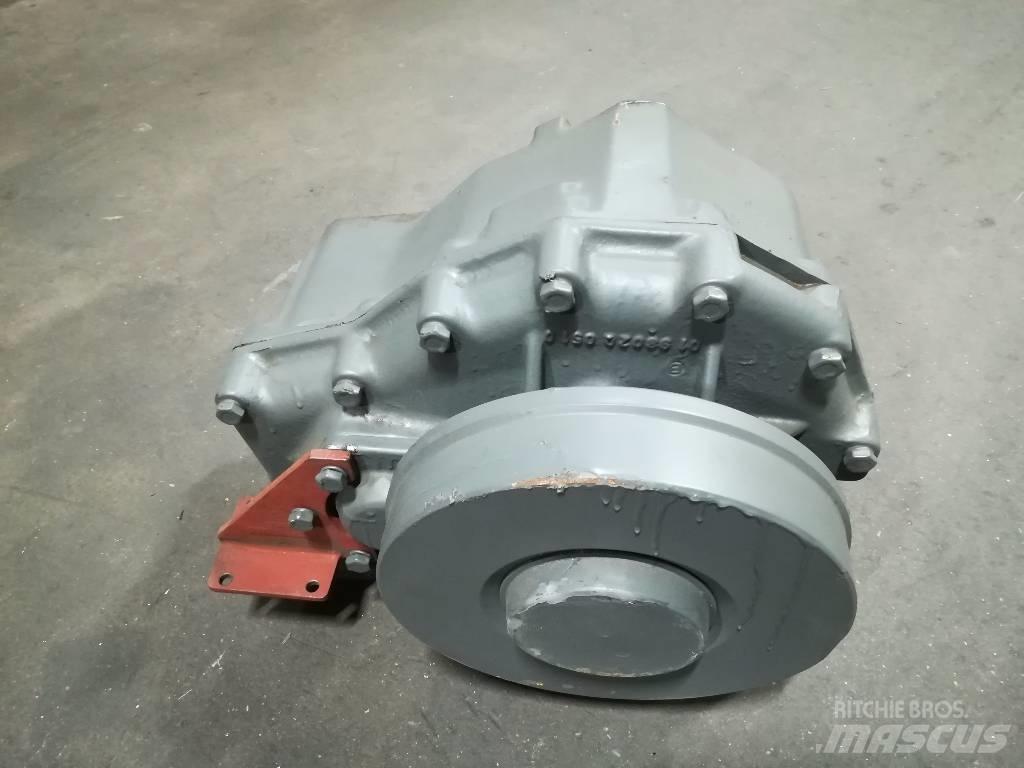 Lännen S-30 Transmission
