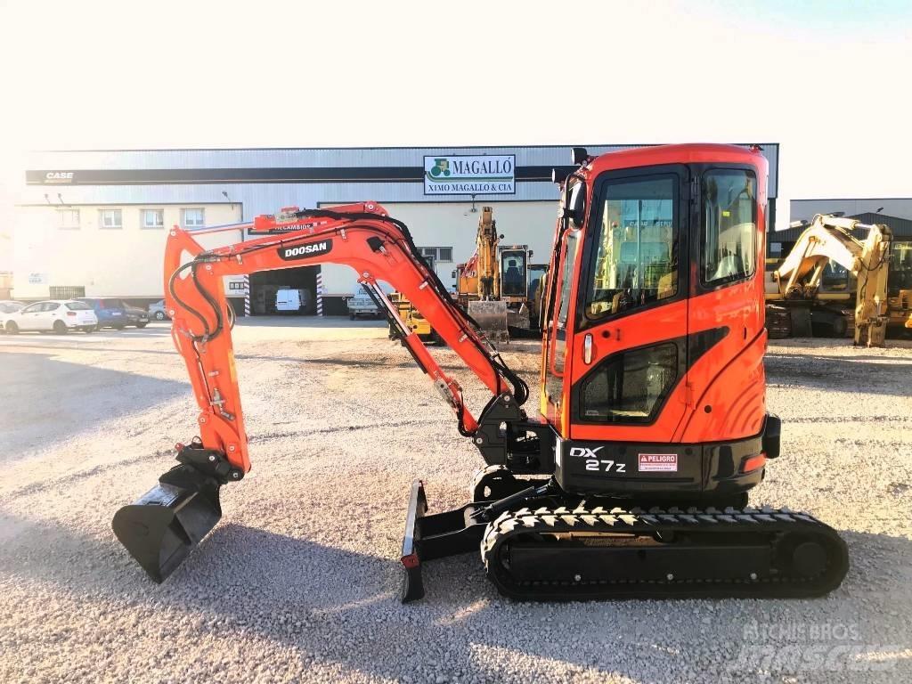 Doosan DX 27 Z Mini excavators < 7t