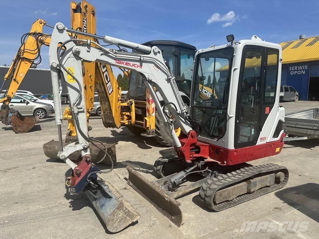 Takeuchi TB225 Mini excavators < 7t