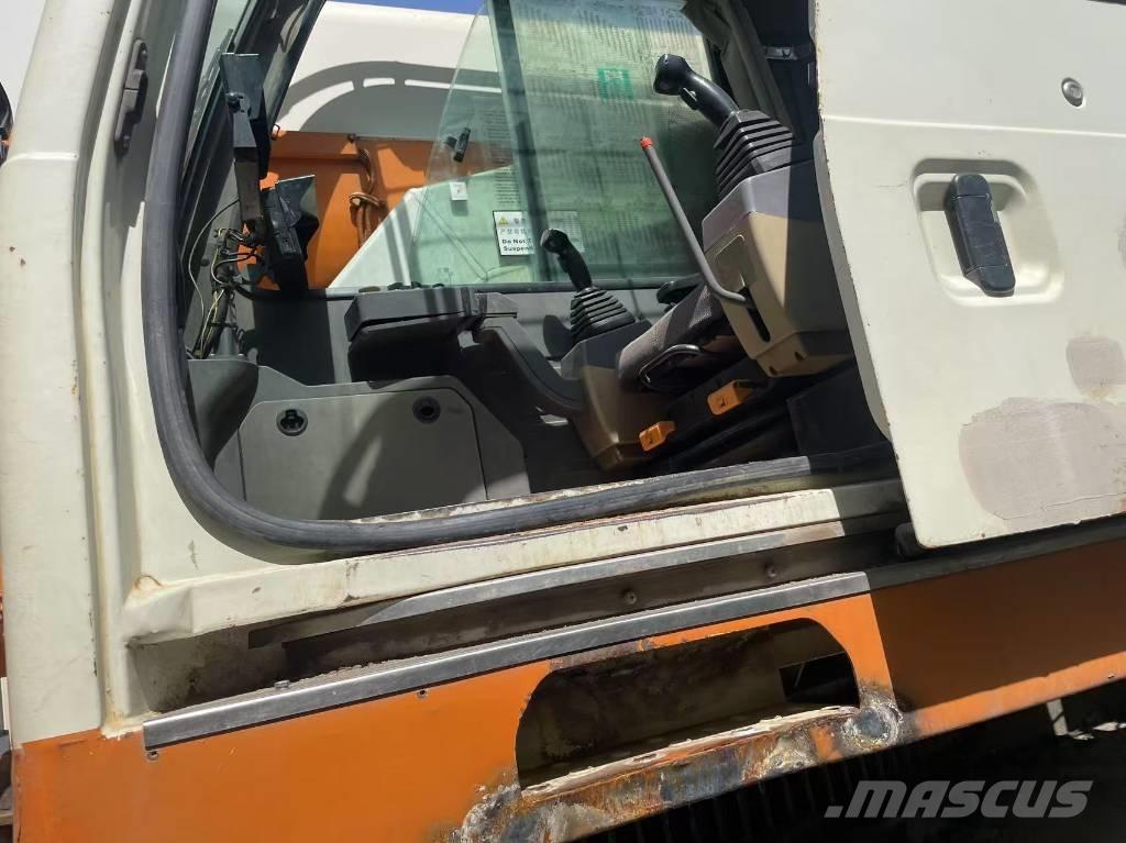 Zoomlion ZTV550 Rough terrain cranes
