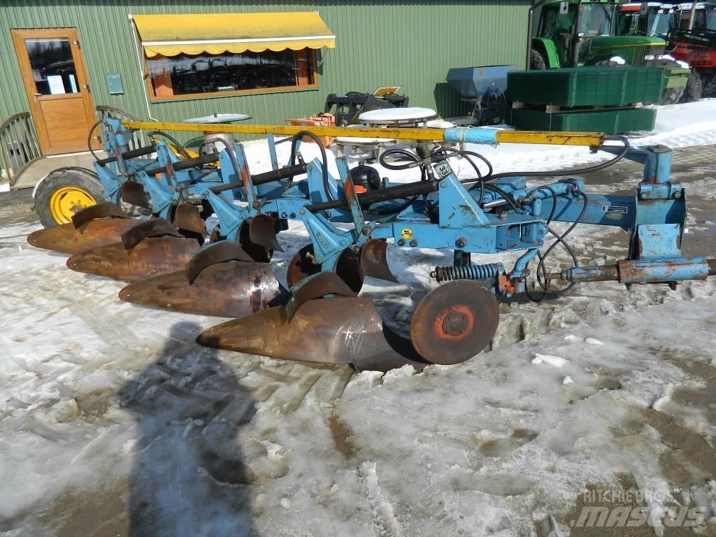 Överum 4 Conventional ploughs