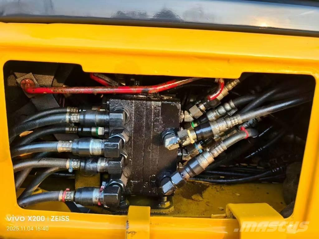 Komatsu PC 40 MR Mini excavators < 7t