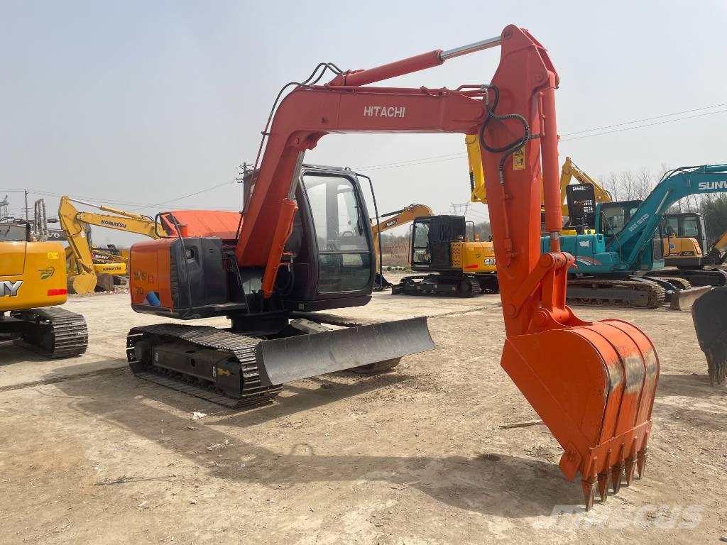 Hitachi ZX 70 Midi excavators  7t - 12t