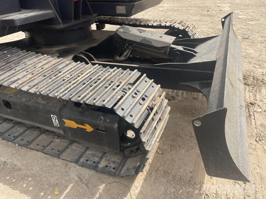 Hitachi ZX 70 Midi excavators  7t - 12t