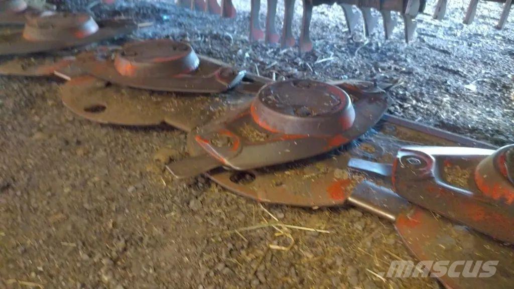 Kuhn FC 314 D FF Mounted and trailed mowers