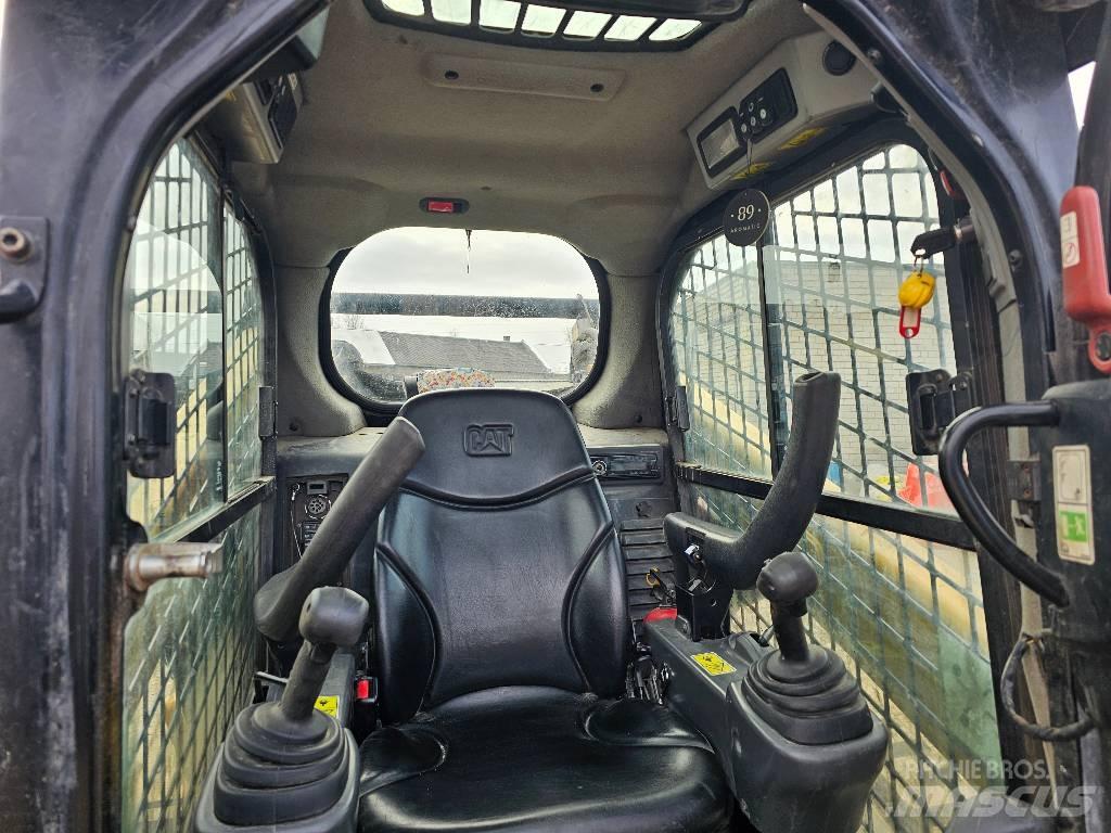 CAT 289 D Skid steer loaders