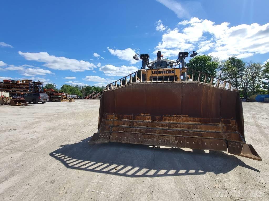 Liebherr 764 Crawler dozers