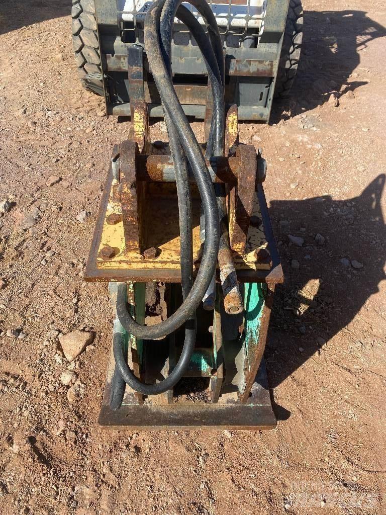 Tramac TR9 Vibrator compactors
