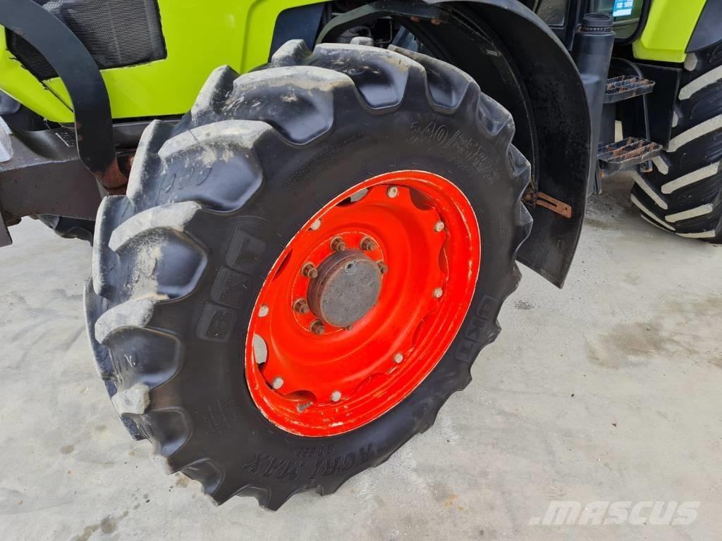CLAAS Arion 410 Tractors