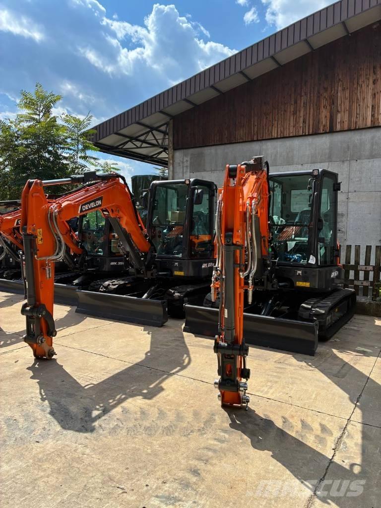 Develon DX 27 Z-7 Mini excavators < 7t