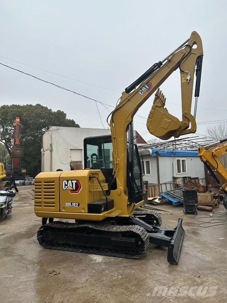 CAT 305.5 Mini excavators < 7t